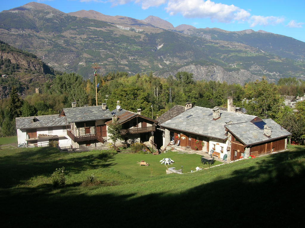 Les Chevreuils Bed & Breakfast Introd Exterior photo